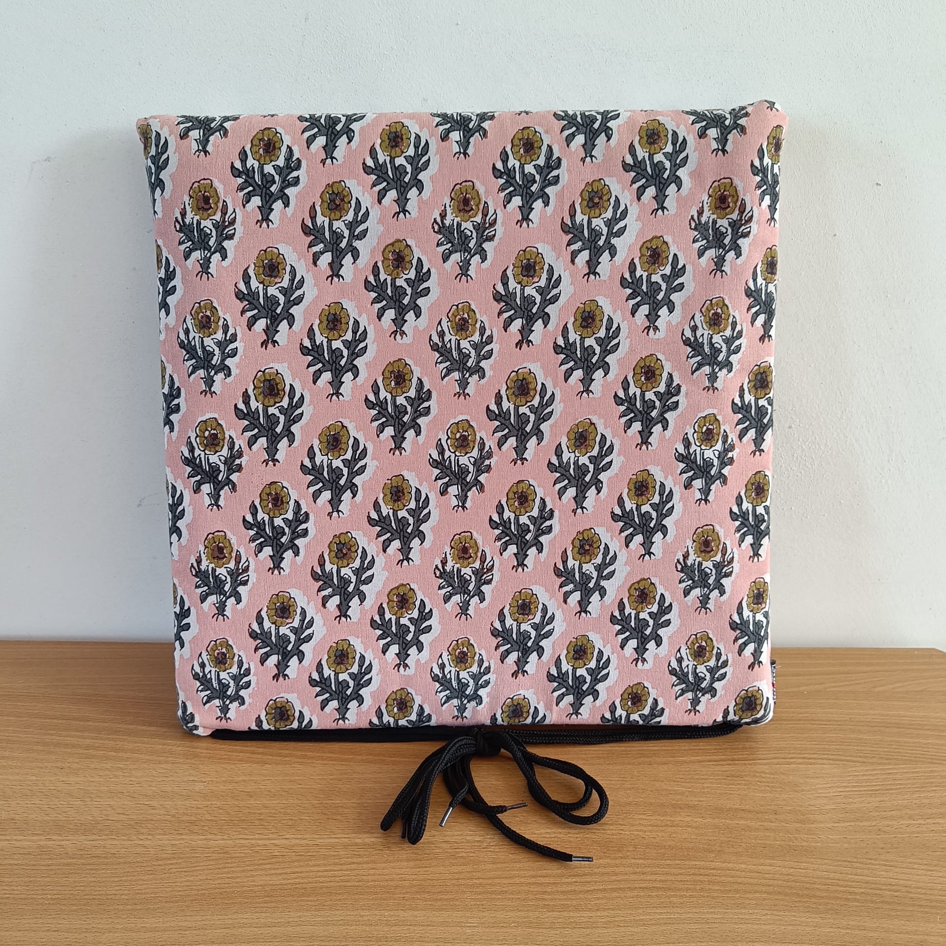 Monaco Bistro Sierkussen Roze 40x40x5 cm