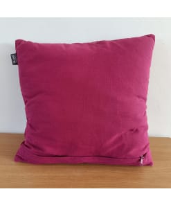 Alternative view of Roze Hartvormig Kussen 40x40 cm - Decoratief Sierkussen