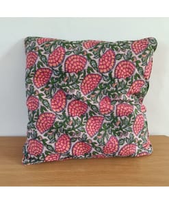 Sierkussen Bloem 47x47 cm – Decoratief Kussen voor Woonkamer en Slaapkamer